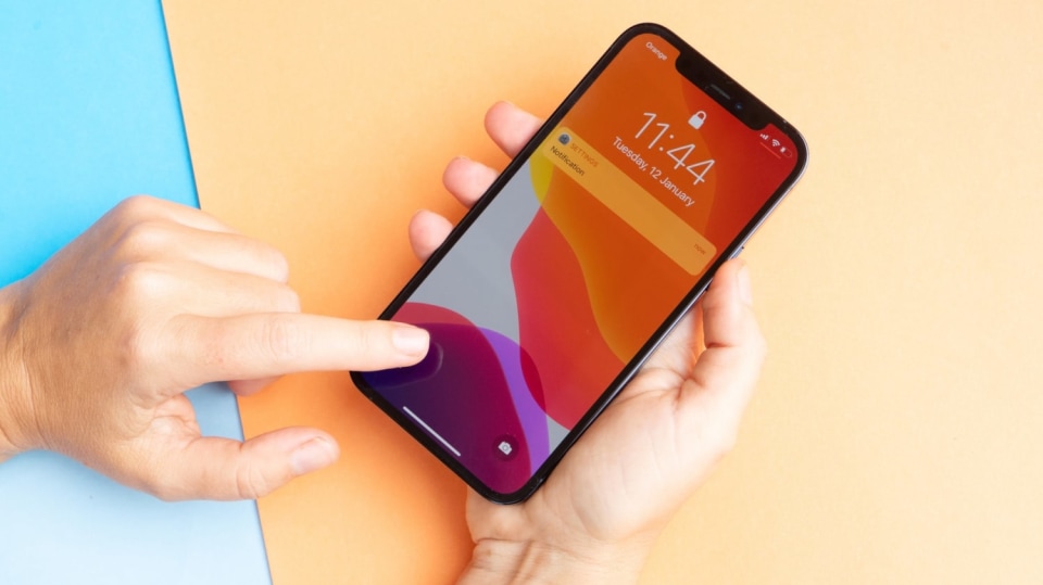 iPhone 12